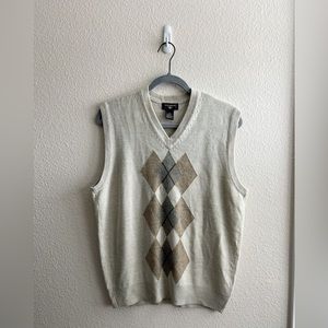 Dockers Beige Sweater Vest - Size M
